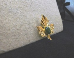 maple leaf jade pin a